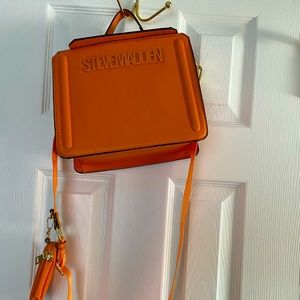 Steve Madden orange cross body purse